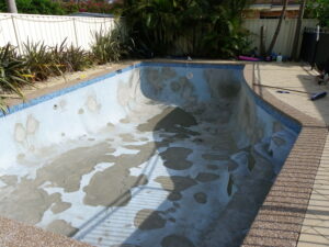 Pool to repair